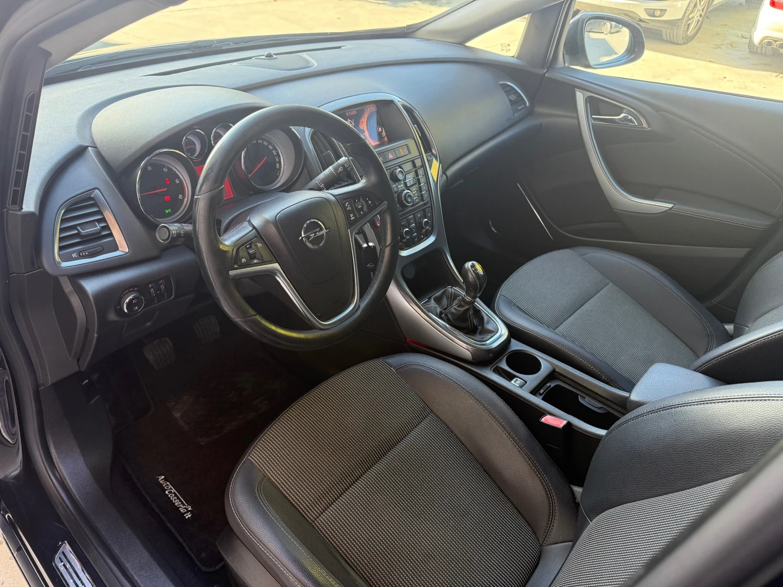 Opel Astra  - изображение 9