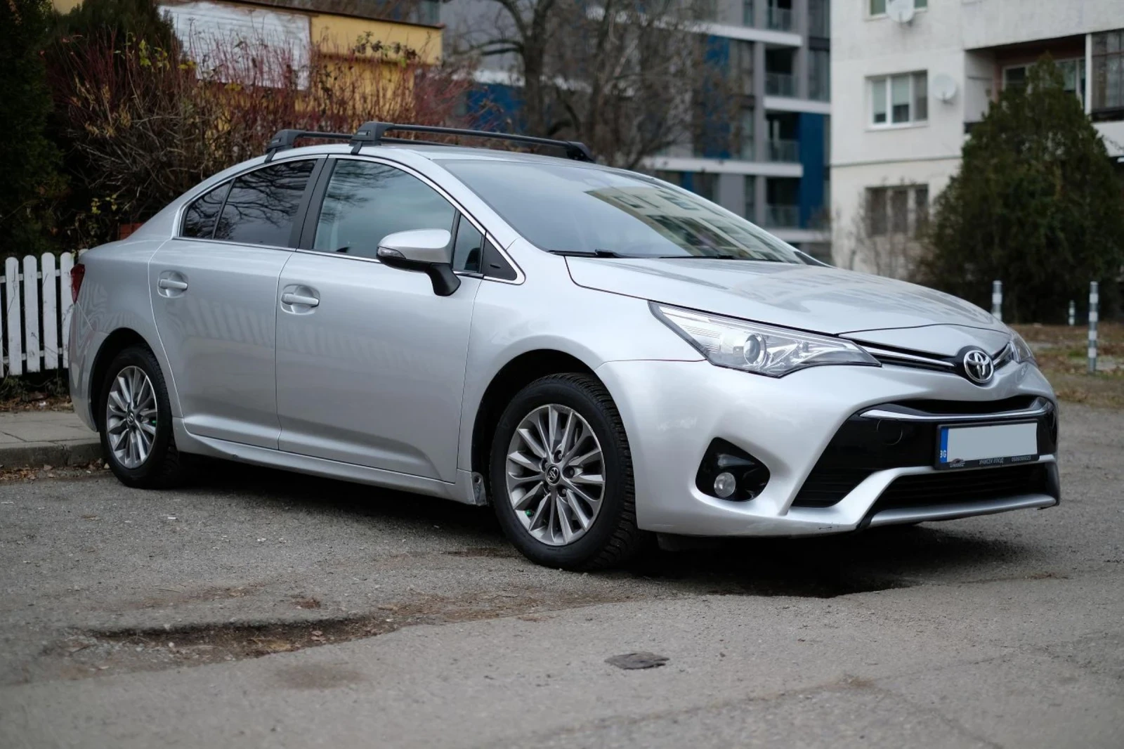 Toyota Avensis 1.6 D-4D 6MT Executive | Mobile.bg � ����������� 1