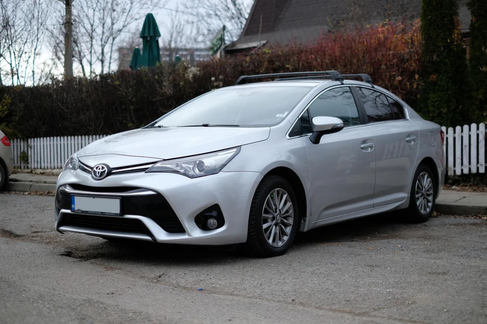 Toyota Avensis 1.6 D-4D 6MT Executive | Mobile.bg � ����������� 2