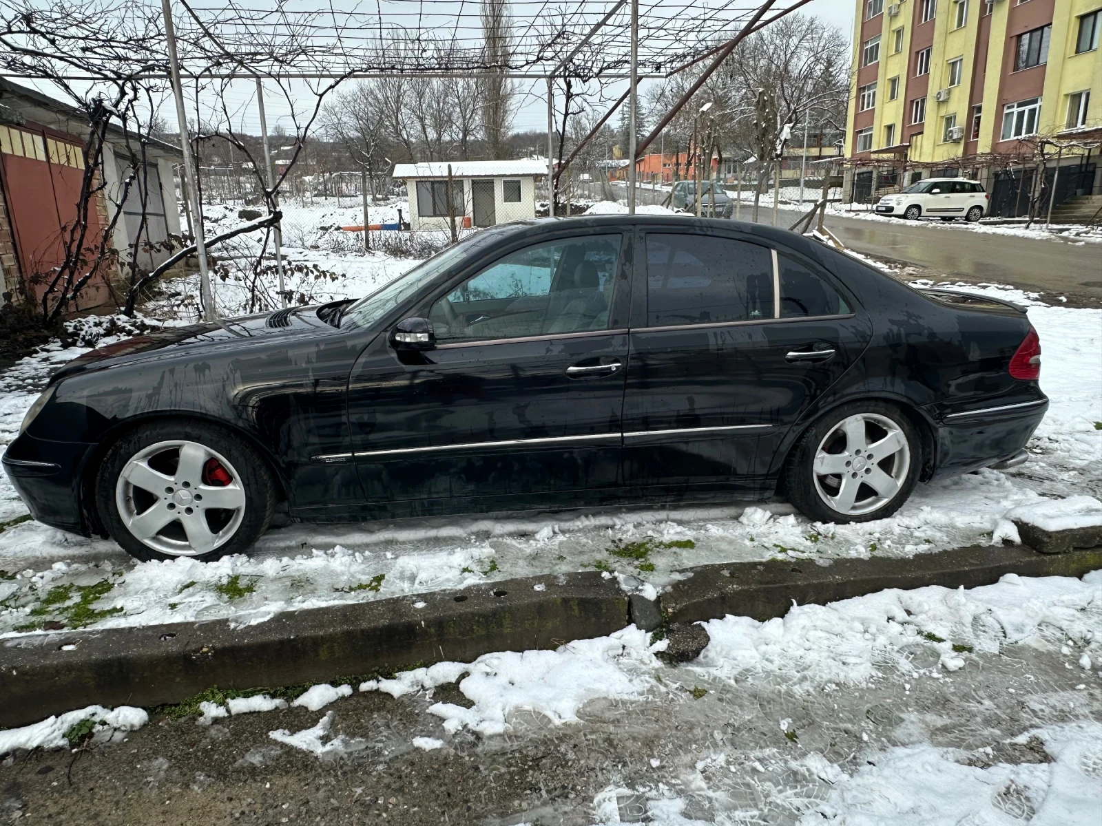 Mercedes-Benz E 270 | Mobile.bg � ����������� 3