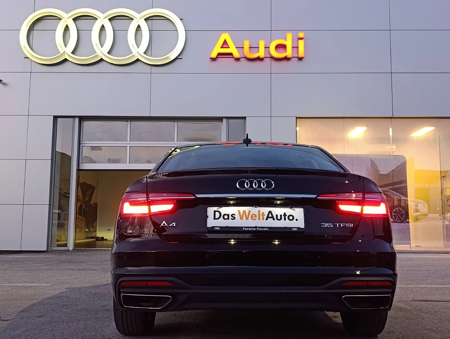 Audi A4 Limousine 35 TFSI - изображение 5