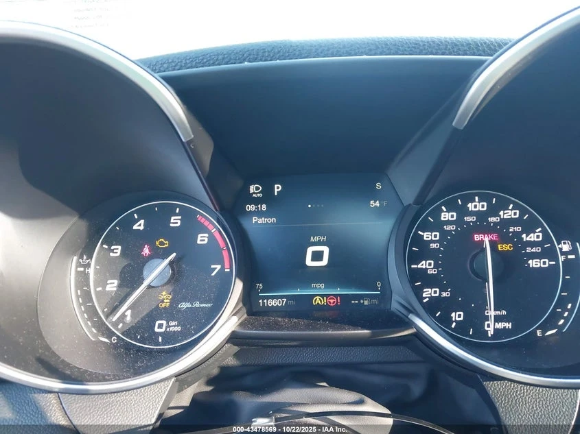 Alfa Romeo Giulia 2l Ti Awd - изображение 7