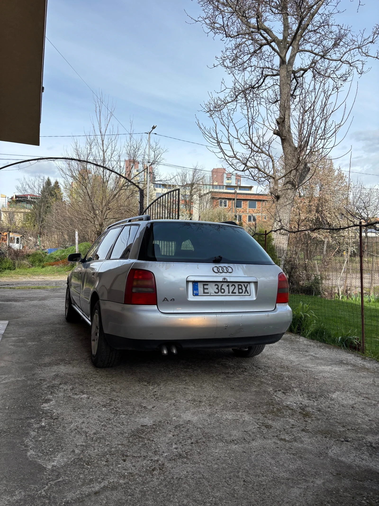 Audi A4, снимка 5 - Автомобили и джипове - 54016208