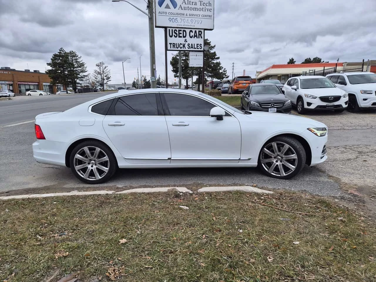 Volvo S90 * T6 Inscription * ПОДГРЕВ * ПАНОРАМА * 360 * , снимка 4 - Автомобили и джипове - 54398639