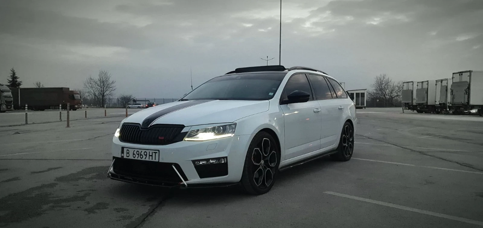 Skoda Octavia, снимка 9 - Автомобили и джипове - 54459036