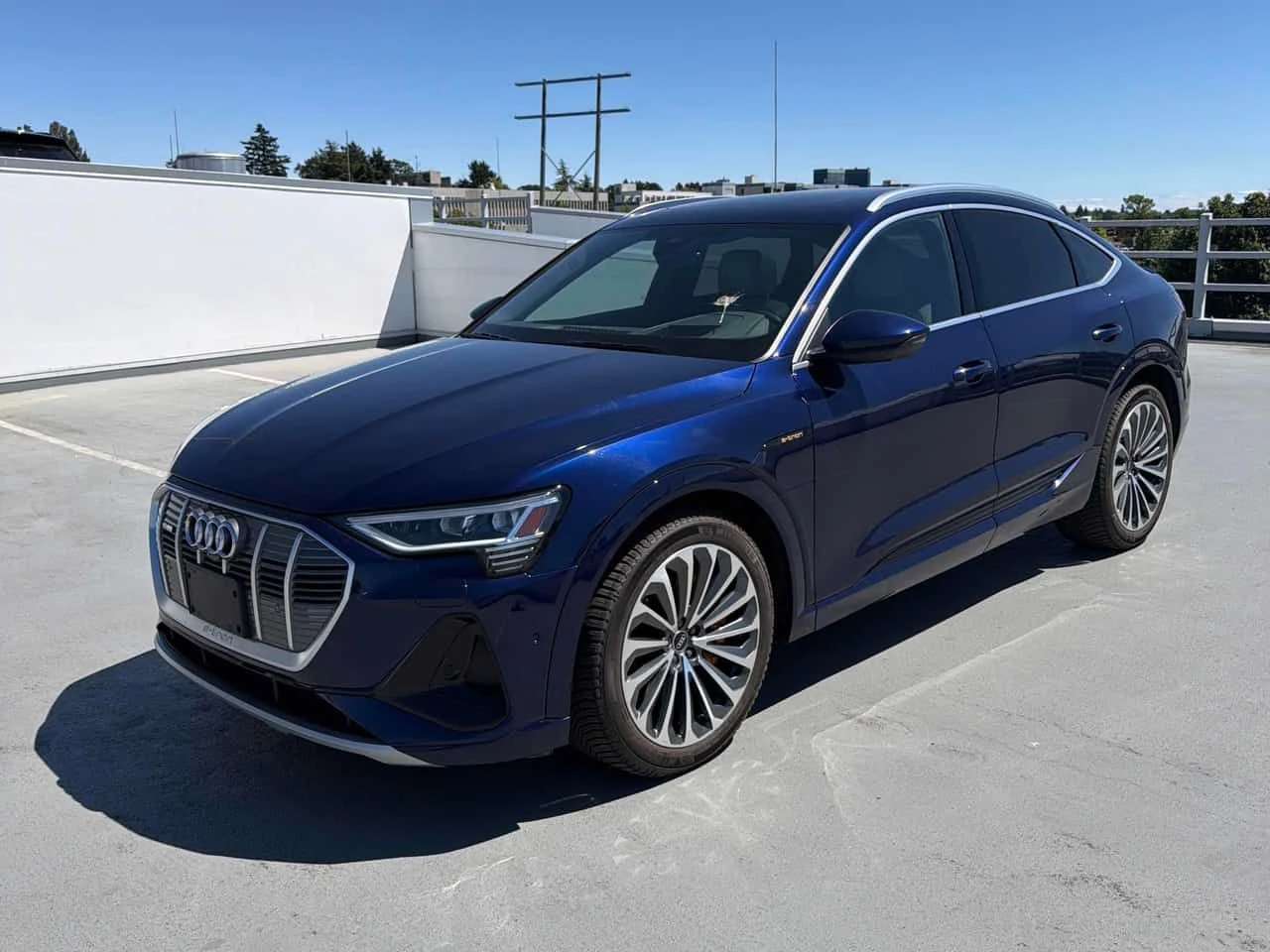 Audi E-Tron Technik/360/HUD/B&O/ОБДУХВАНЕ/АВТОКРЕДИТ
