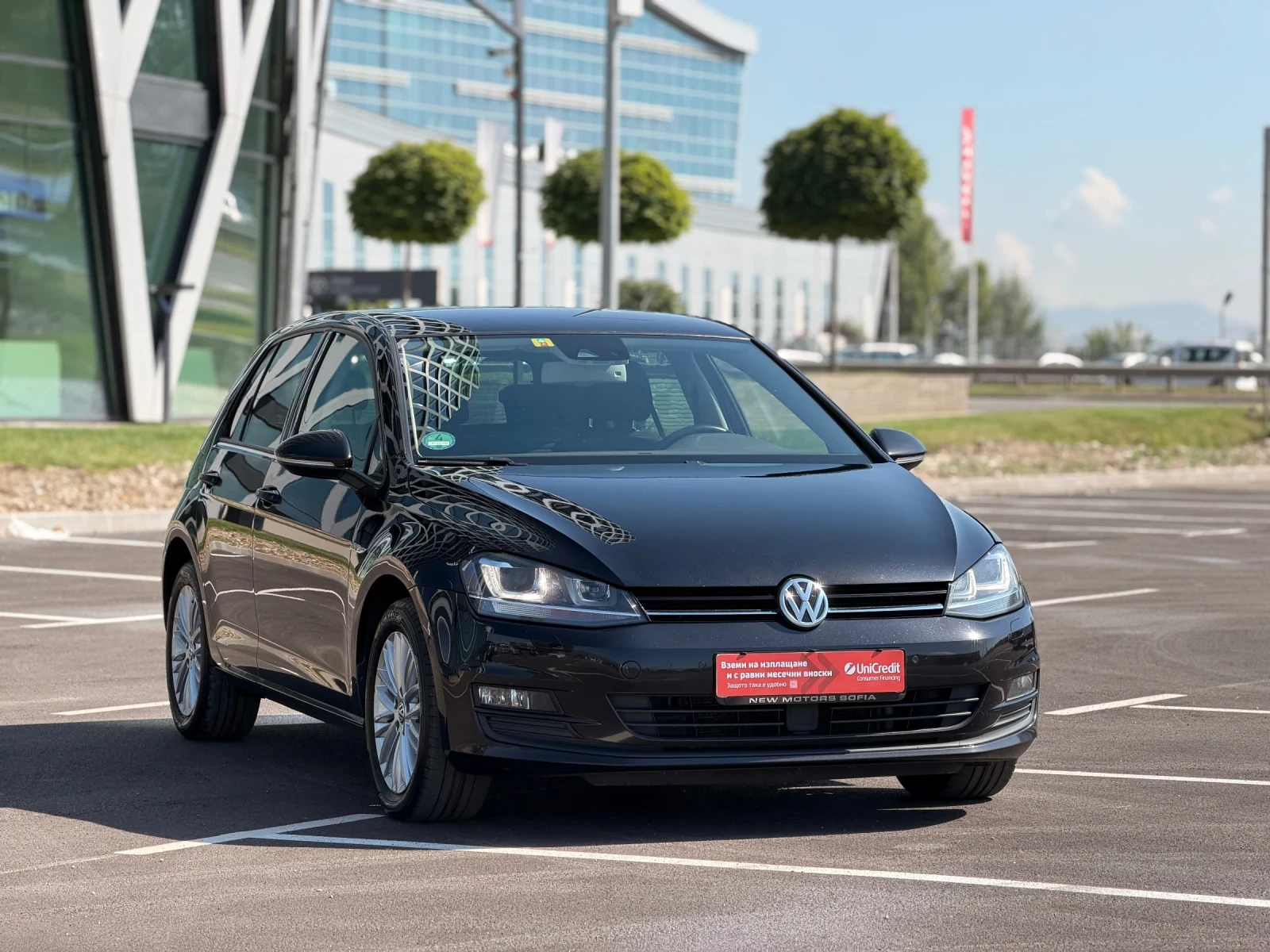 VW Golf 2.0TDI-4motion-лизинг през Уникредит , снимка 3 - Автомобили и джипове - 55046347