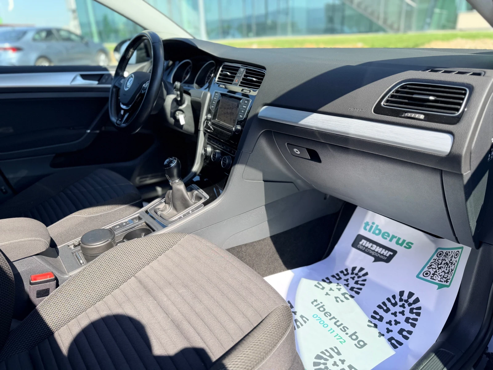 VW Golf 2.0TDI-4motion-лизинг през Уникредит , снимка 13 - Автомобили и джипове - 55046347