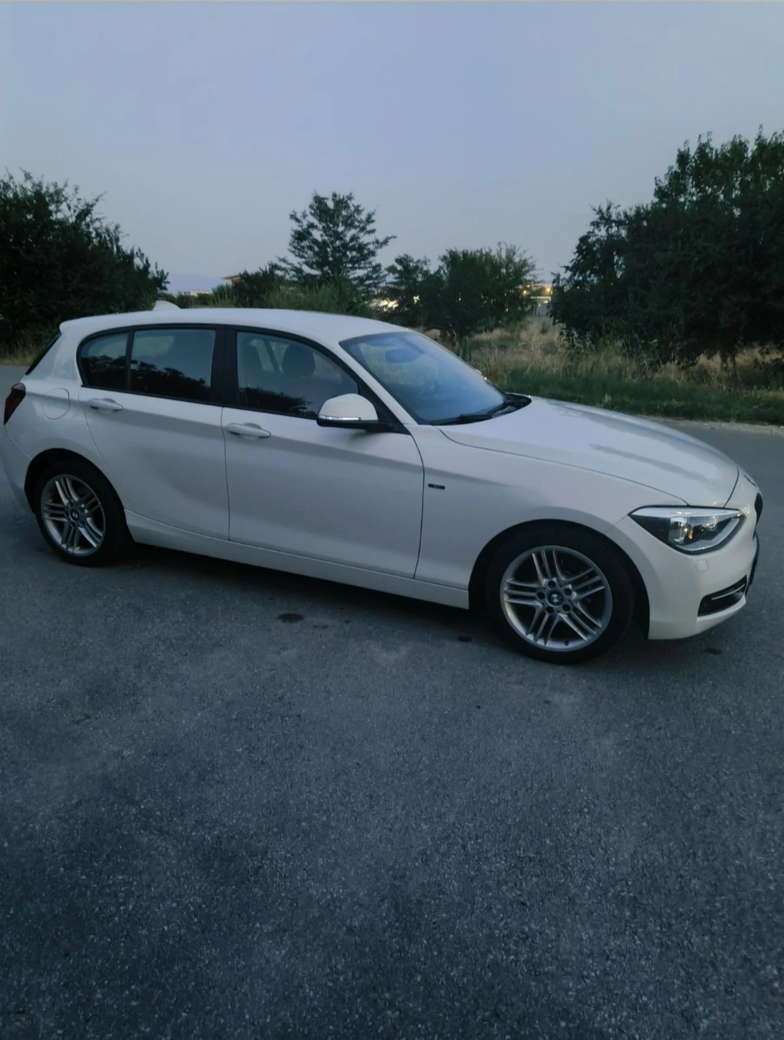 BMW 118 2.0 * 143kс* Sport* , снимка 5 - Автомобили и джипове - 55105660