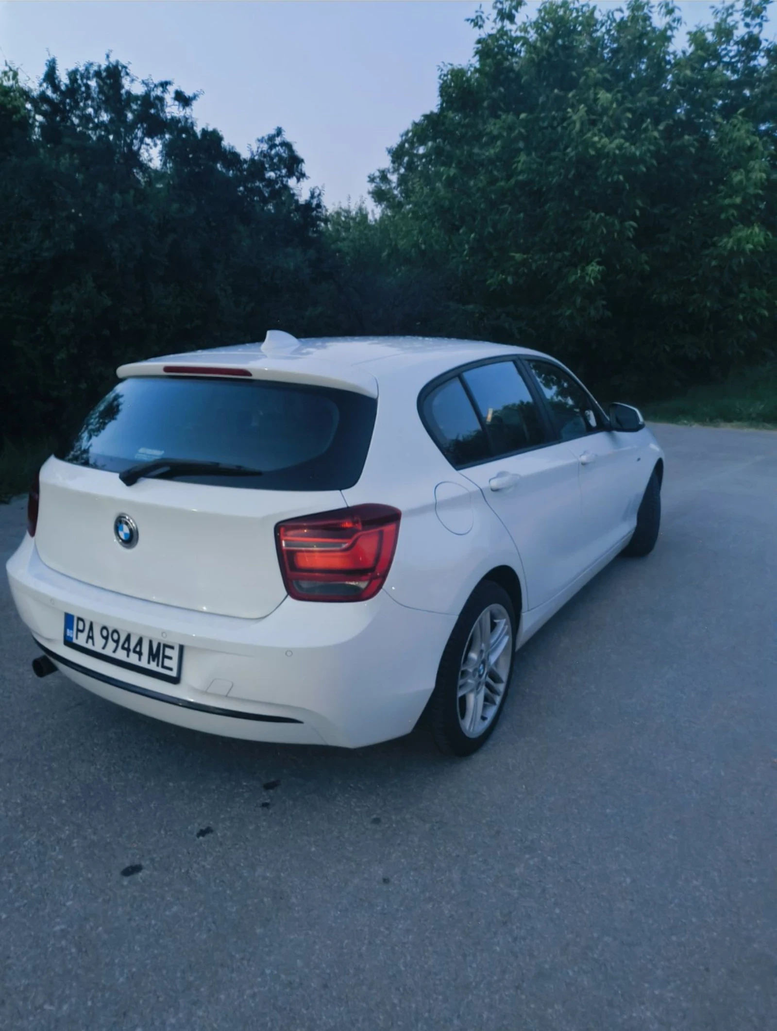 BMW 118 2.0 * 143kс* Sport* , снимка 8 - Автомобили и джипове - 55105660