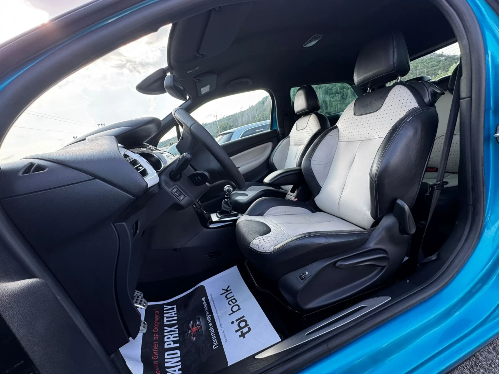 Citroen DS3 1.6i, АВТОПИЛОТ, КЛИМАТРОНИК, ПАРКТРОНИК , снимка 15 - Автомобили и джипове - 55227616