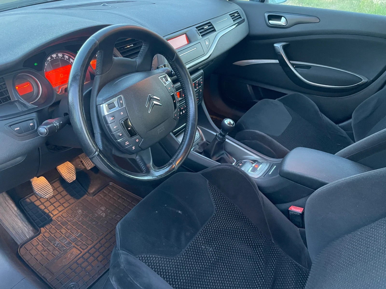 Citroen C5 2.0 HDI 136к.с., снимка 4 - Автомобили и джипове - 55597222