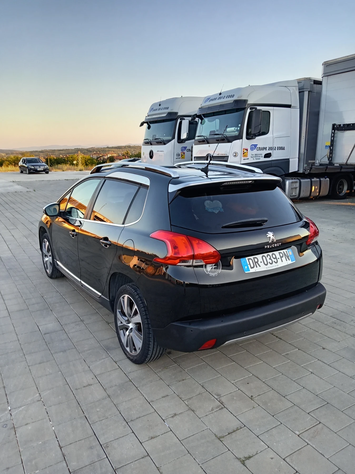 Peugeot 2008 1.6 дизел 120 коня , снимка 6 - Автомобили и джипове - 55700624