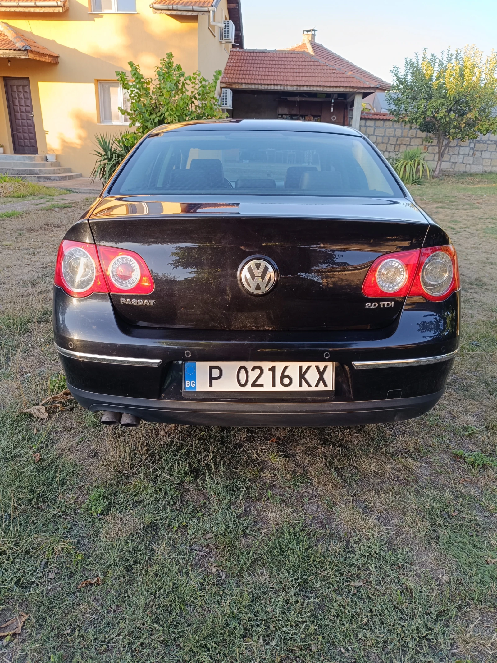 VW Passat, снимка 5 - Автомобили и джипове - 56015177