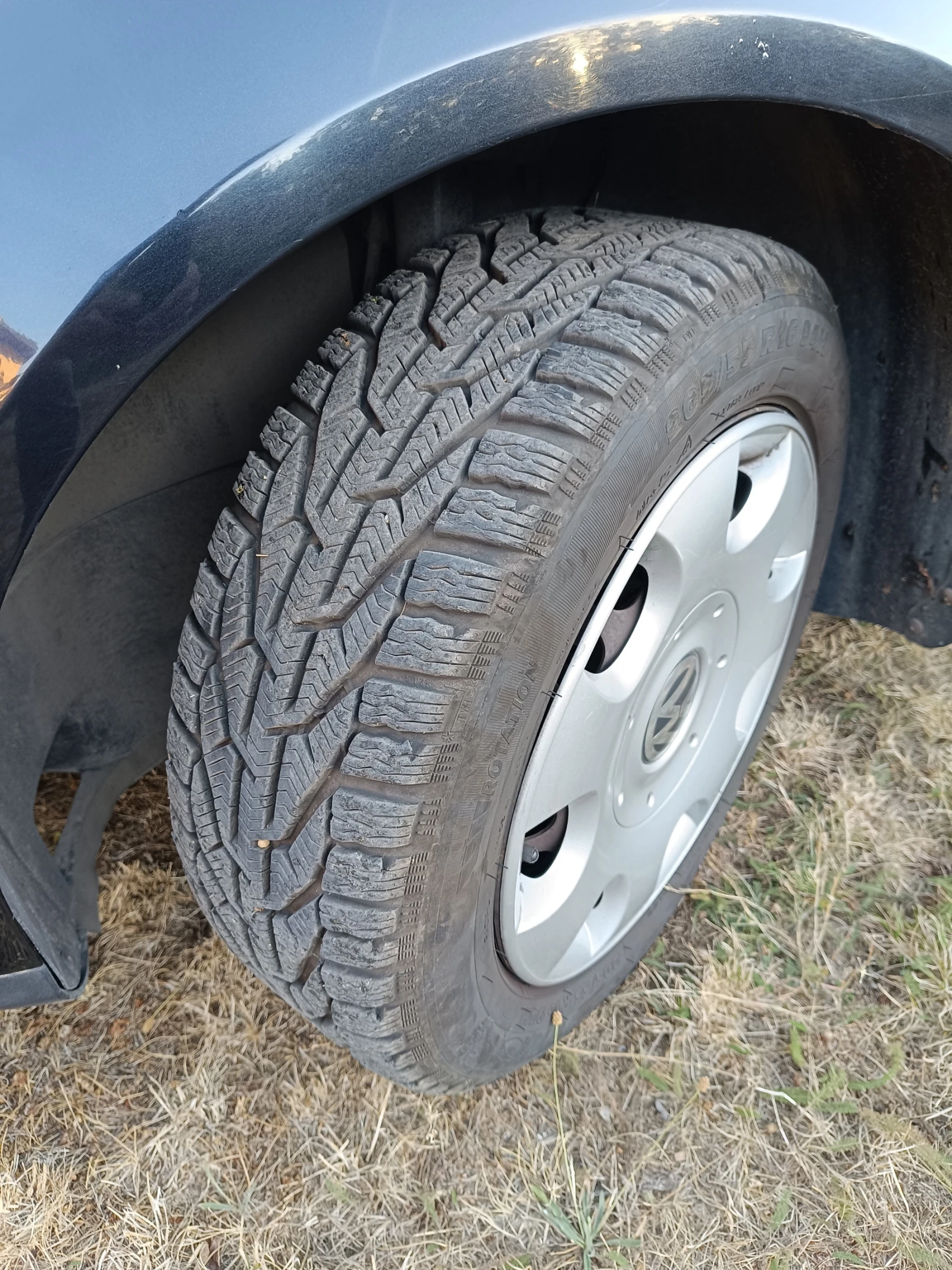 VW Passat, снимка 9 - Автомобили и джипове - 56015177