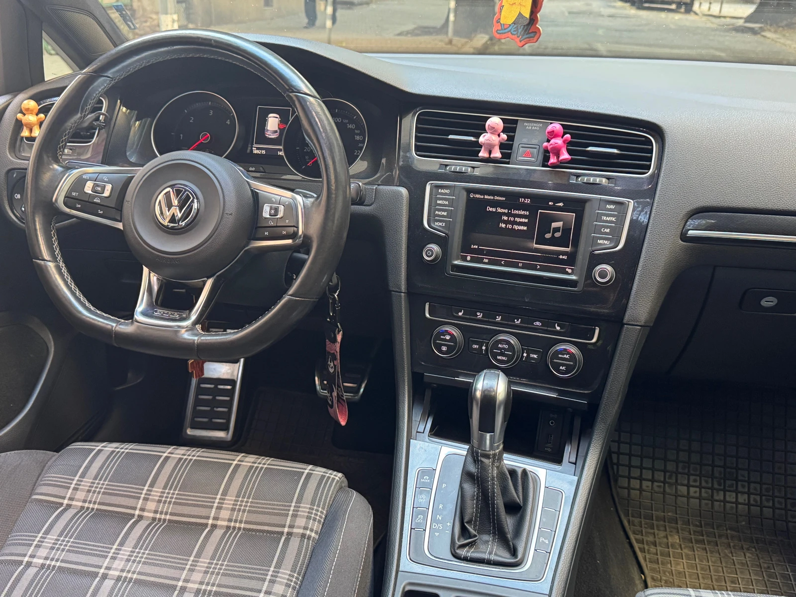 VW Golf GTD, снимка 11 - Автомобили и джипове - 56330348