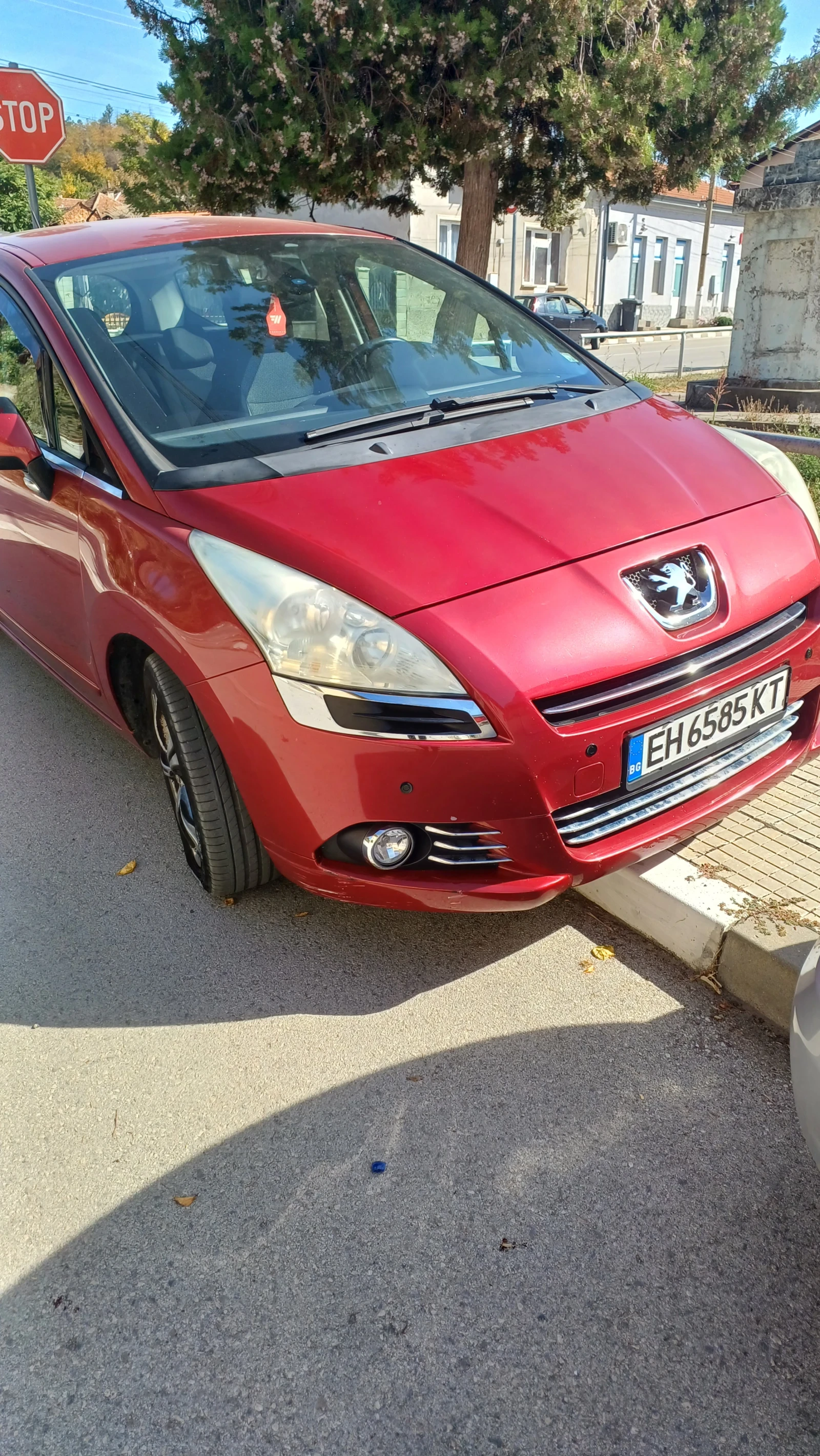 Peugeot 5008