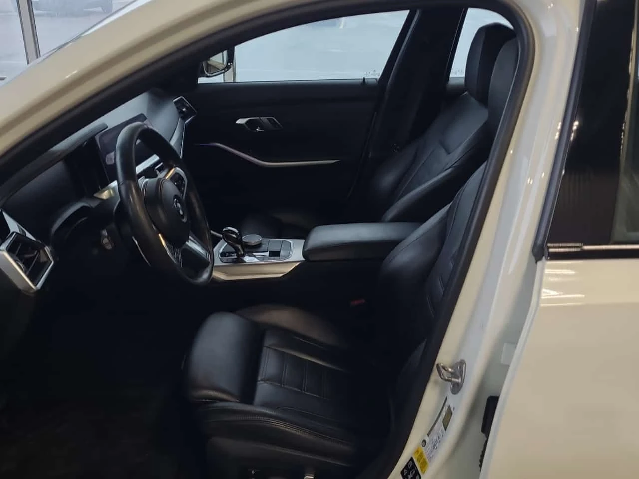 BMW 340 * Sedan M340i Xdrive * CARFAX *  | Mobile.bg � ����������� 3