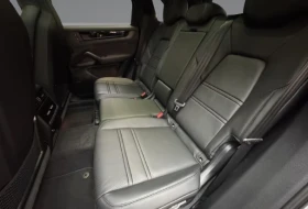 Porsche Cayenne E-Hybrid = Air Suspension = Гаранция, снимка 13