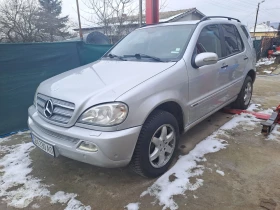     Mercedes-Benz ML 400