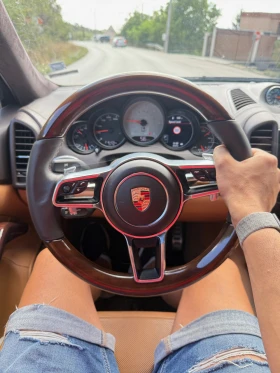 Porsche Cayenne Turbo S diesel LCI - 66000 лв. - 31594154 15