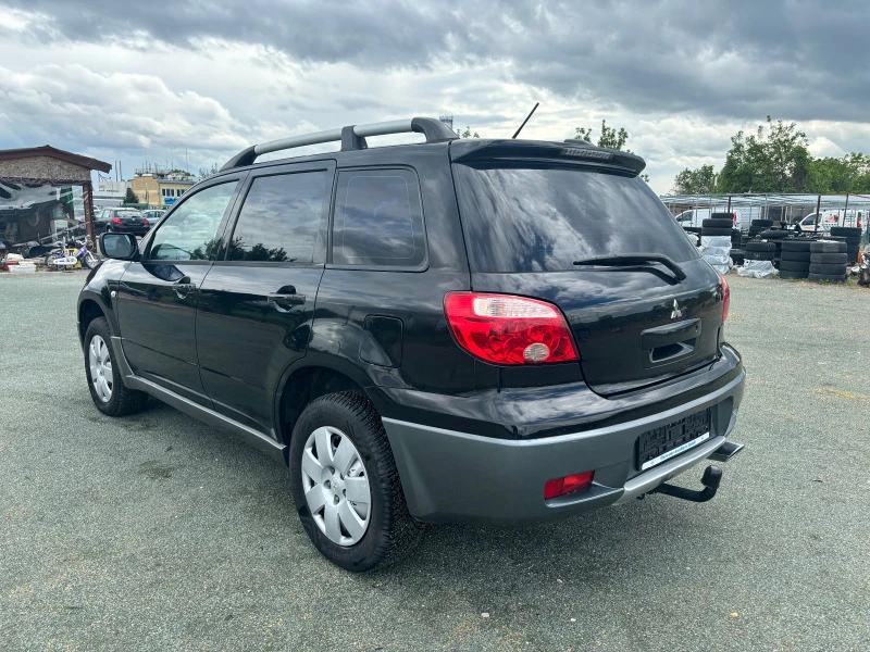 Mitsubishi Outlander 2.0 4x4, снимка 5 - Автомобили и джипове - 45367357