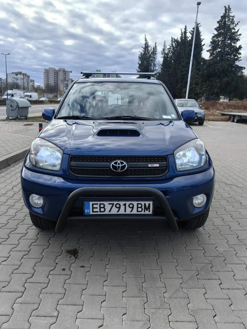 Toyota Rav4 D4D, снимка 1 - Автомобили и джипове - 48589345