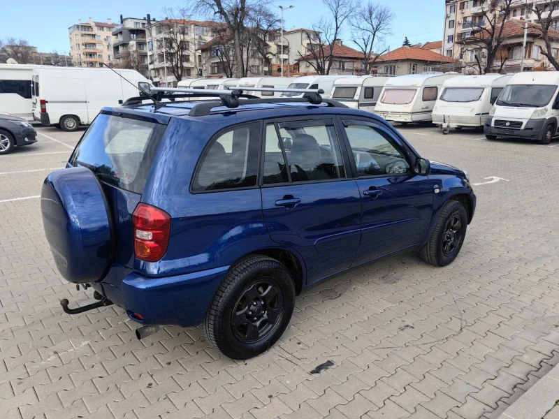 Toyota Rav4 D4D, снимка 4 - Автомобили и джипове - 48589345