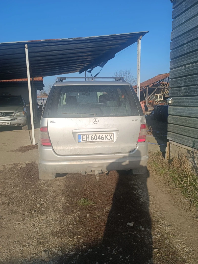 Mercedes-Benz ML 270, снимка 1 - Автомобили и джипове - 49066151