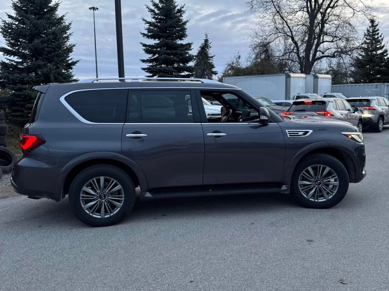 Infiniti QX80 * LUXE 8 Passenger * CARFAX * БЕЗ ПЪРВОНАЧАЛНА ВНО, снимка 3 - Автомобили и джипове - 52825020