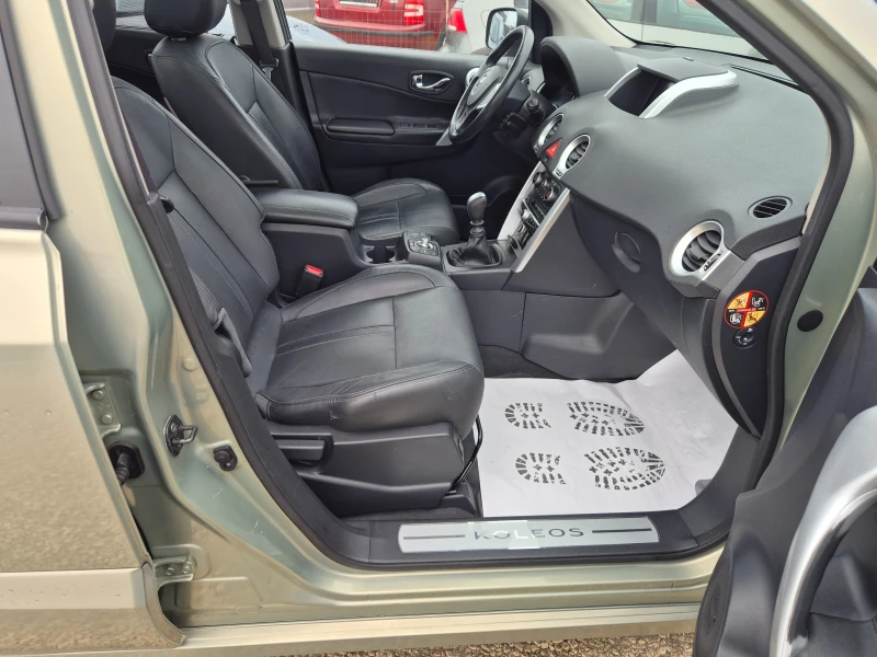 Renault Koleos 2.5i+ ГАЗ+ 4х4, снимка 12 - Автомобили и джипове - 53278425