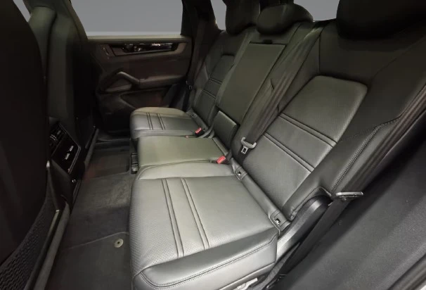 Porsche Cayenne E-Hybrid = Air Suspension = Гаранция, снимка 13 - Автомобили и джипове - 54046663
