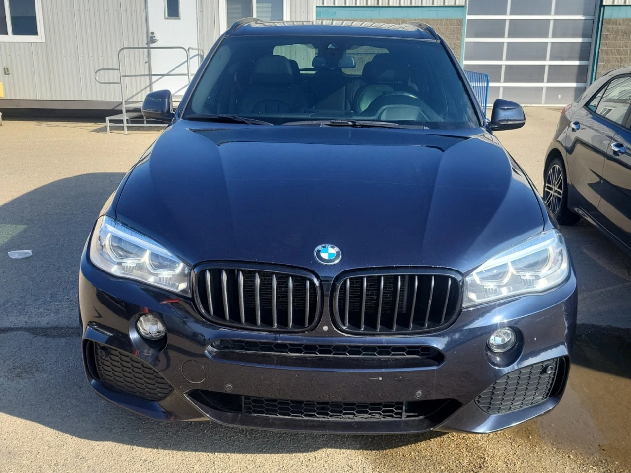 BMW X5 * АВТО КРЕДИТ* ЦЕНА ДО БГ * СЕРВИЗНА ИСТОРИЯ *  - изображение 2