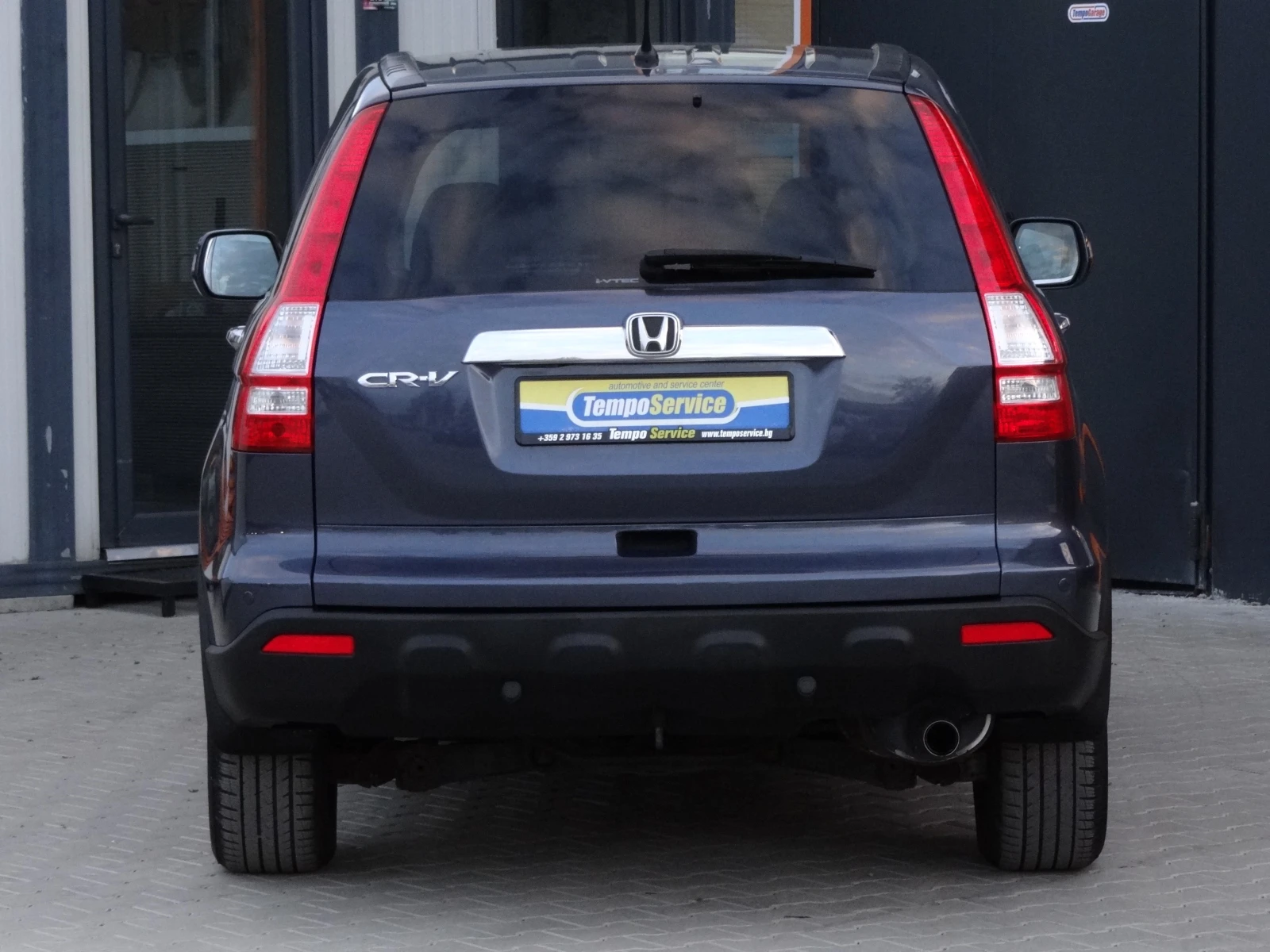 Honda Cr-v 2.0i-vtec /4X4/Auto/Koja/Panorama/Xenon/Euro-4/ - изображение 4