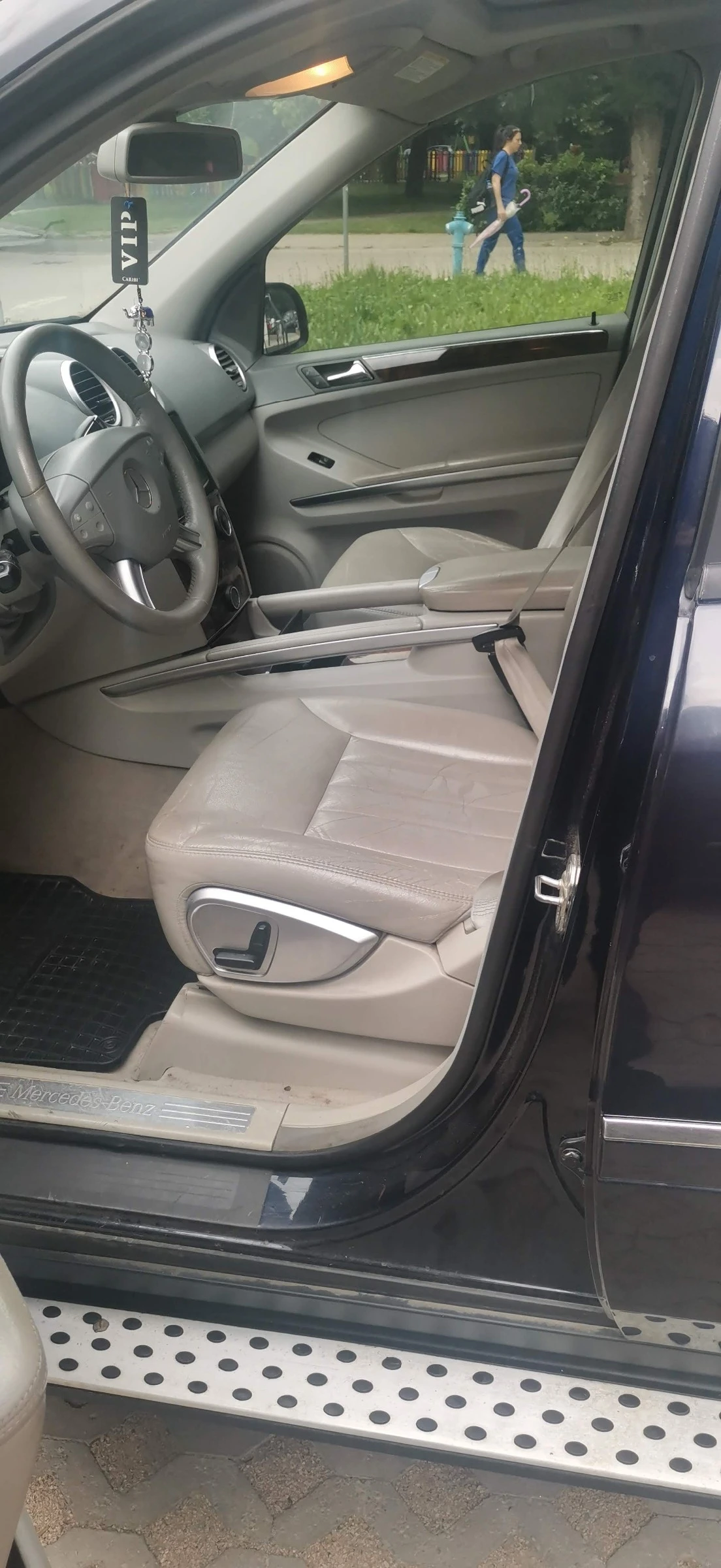 Mercedes-Benz ML 320  - изображение 6