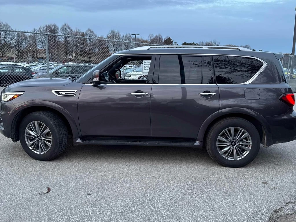 Infiniti QX80 * LUXE 8 Passenger * CARFAX * БЕЗ ПЪРВОНАЧАЛНА ВНО - изображение 2