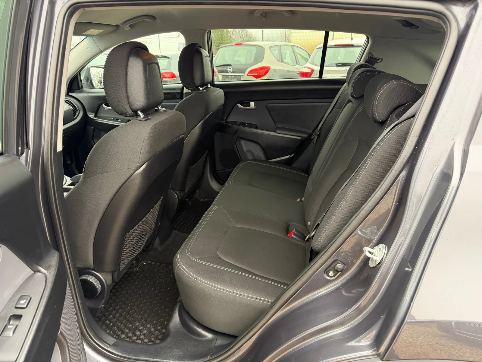 Kia Sportage 2.0CRDI-136PS-4X4-��������� | Mobile.bg � ����������� 11