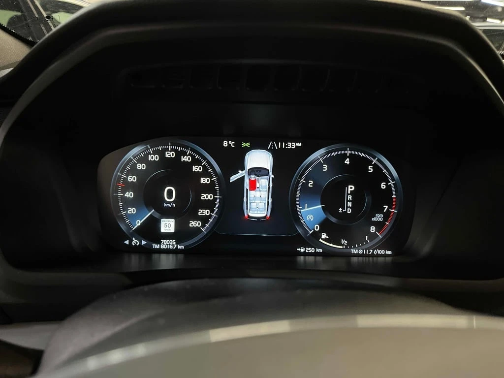 Volvo Xc90 * Momentum * CARFAX * БЕЗ ПЪРВОНАЧАЛНА ВНОСКА - изображение 8