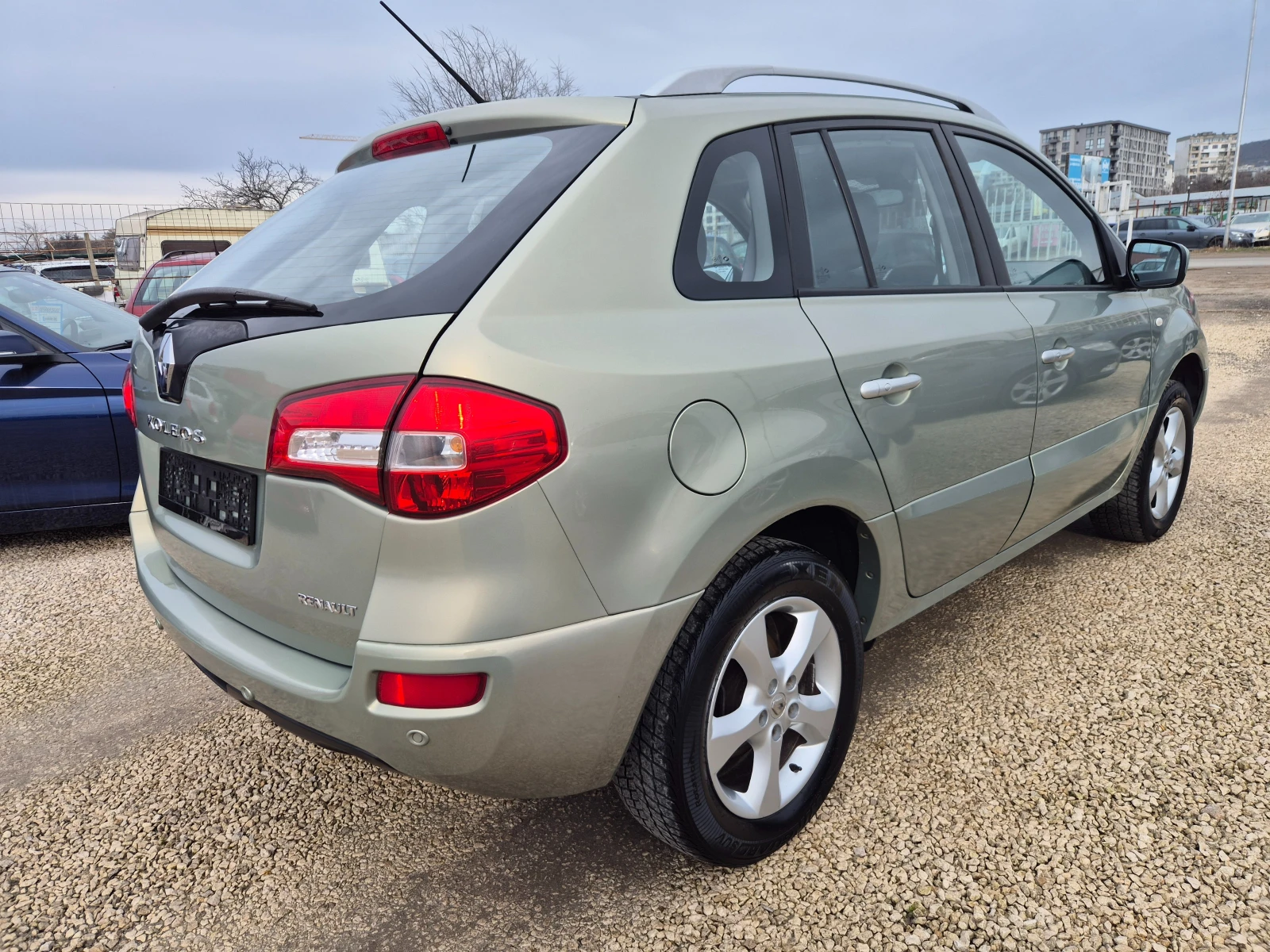 Renault Koleos 2.5i+ ГАЗ+ 4х4 - изображение 6