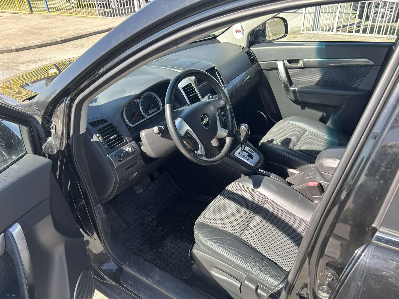 Chevrolet Captiva 2.0D 4X4  7МЕСТЕН - изображение 7