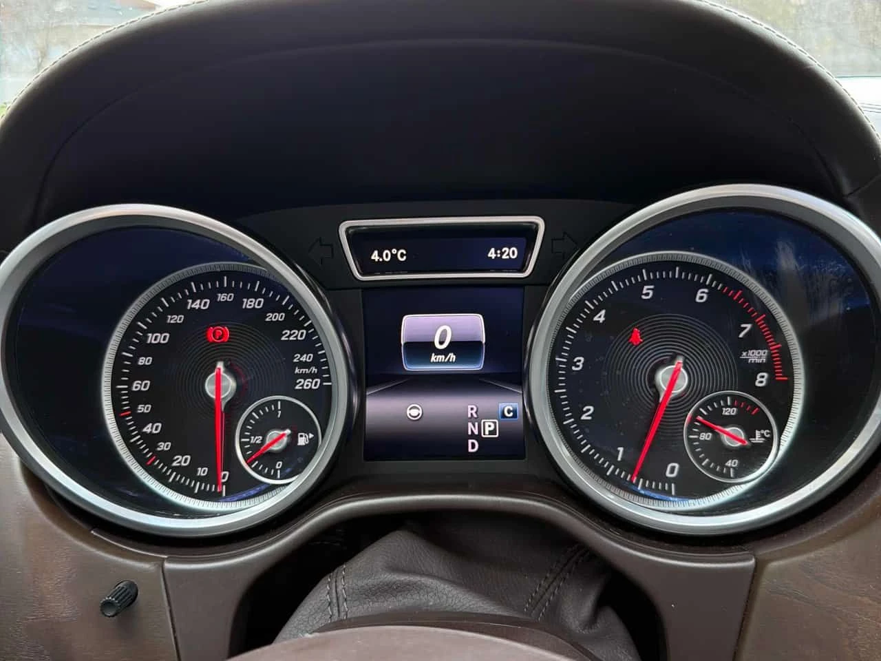 Mercedes-Benz GLS 550  CARFAX, снимка 8 - Автомобили и джипове - 54312215