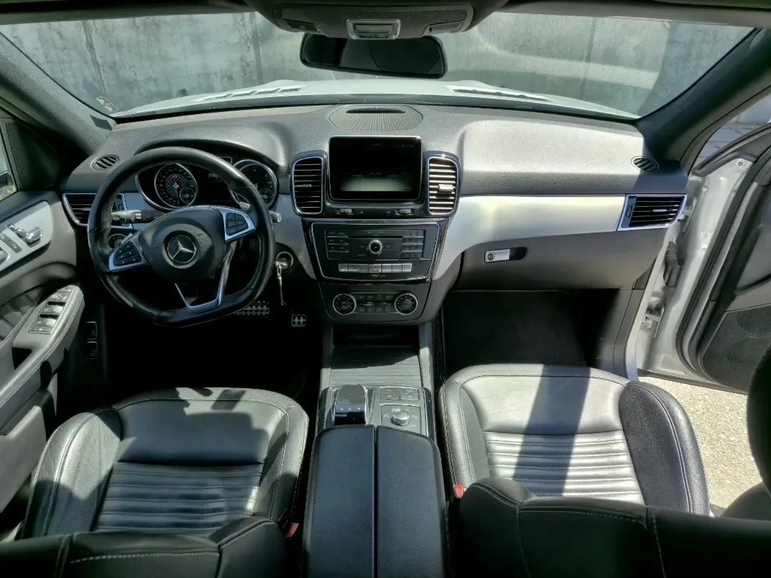 Mercedes-Benz GLE 350, снимка 15 - Автомобили и джипове - 54351549