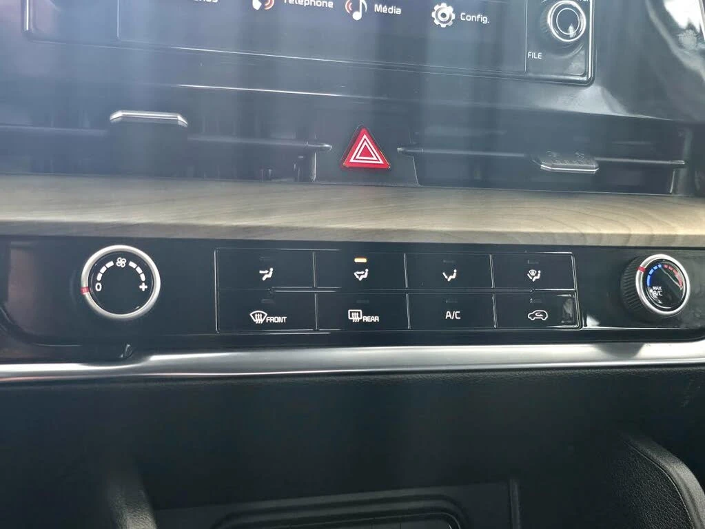 Kia Sportage X-LINE AWD| LANE ASSIST| ПОДГРЕВ| KEYLESS, снимка 12 - Автомобили и джипове - 54609247