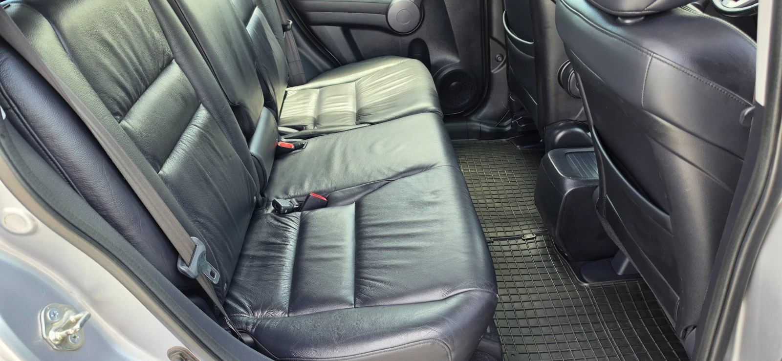 Honda Cr-v 2.4i 4х4 170ks, снимка 11 - Автомобили и джипове - 54650834