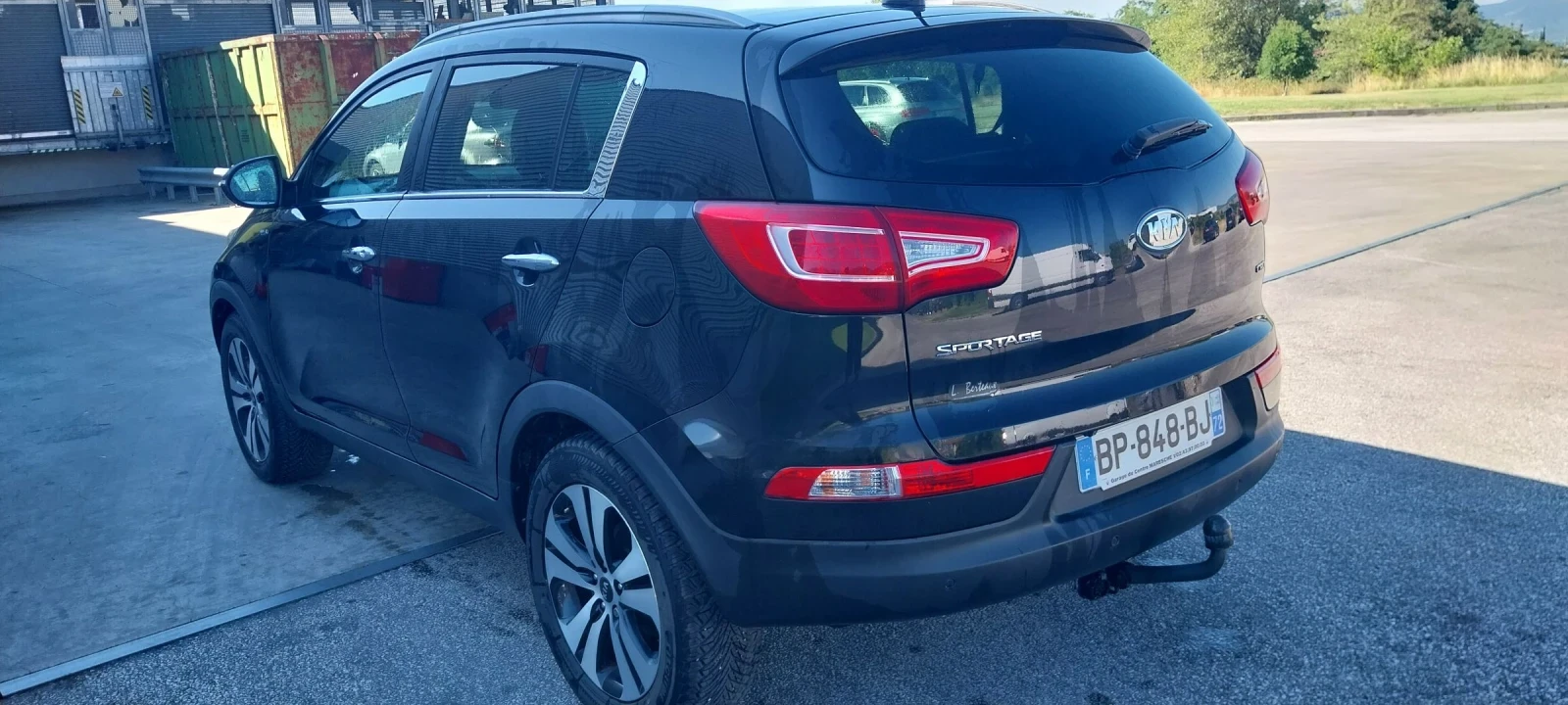 Kia Sportage 2.0CRDI 4Х4 AUTOMAT TOP!, снимка 3 - Автомобили и джипове - 55421849