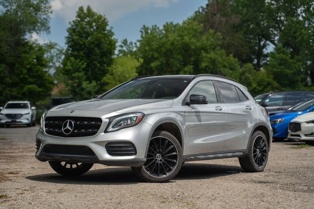 Mercedes-Benz GLA * ПАНО* KEYLESS* Camera* ПОДГРЕВ* 
