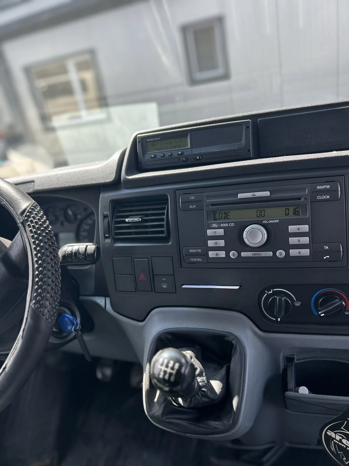 Ford Transit, снимка 8 - Бусове и автобуси - 55169165