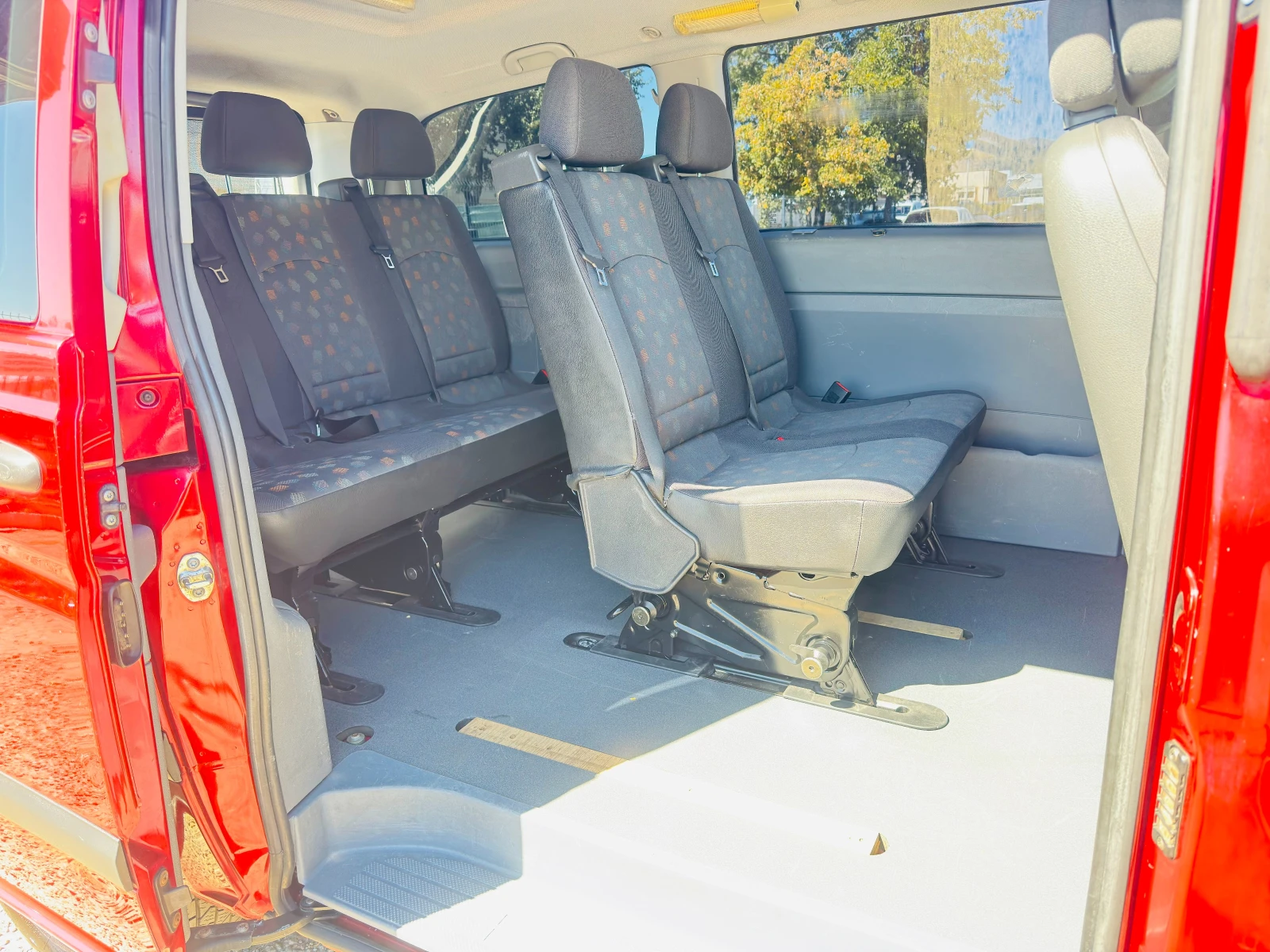 Mercedes-Benz Vito 111 CDI Пътнически 7 места ПЕЧКА 220V, снимка 9 - Бусове и автобуси - 56019385