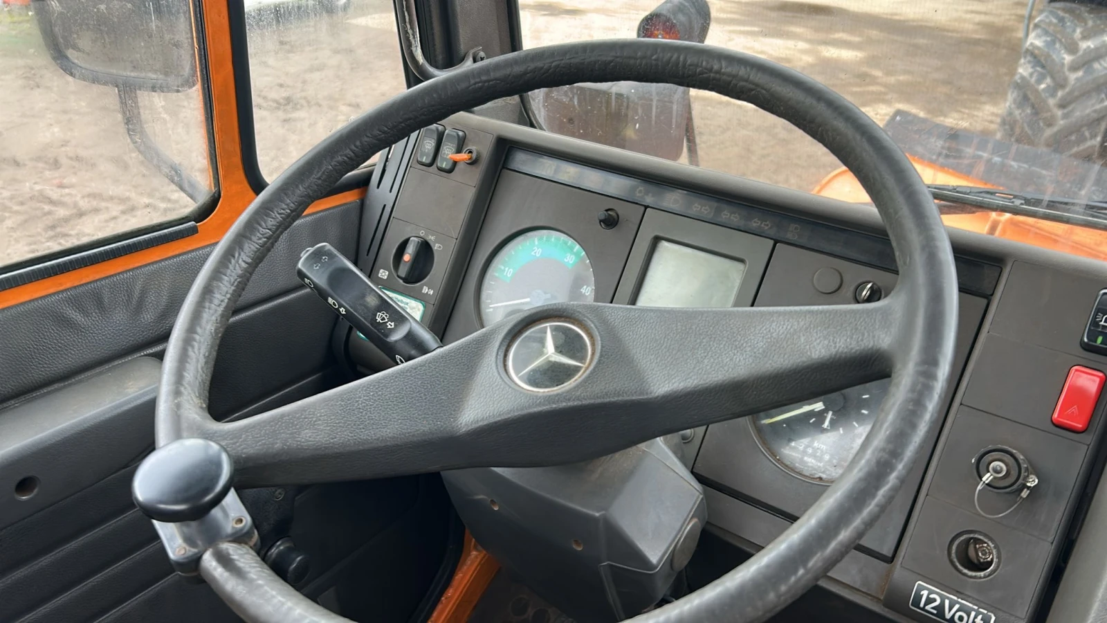 Mercedes-Benz UNIMOG U1200 - изображение 9