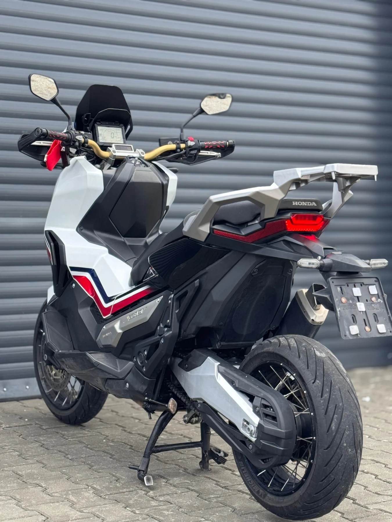 Honda X-ADV 750i HRC - изображение 9